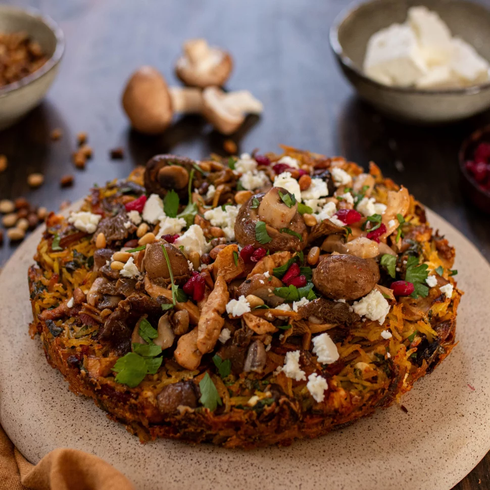 Gâteau de riz épicé aux champignons